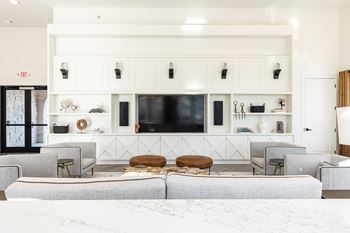 Resident clubhouse/lounge